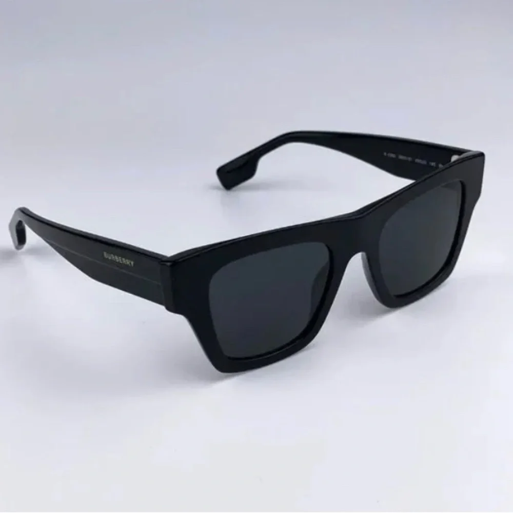 New - BURBERRY ERNEST BE4360 3993/87